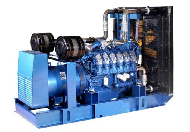 赛罕康明斯30kw小型柴油二手发电机组 赛罕康明斯30kw小型柴油二手发电机组